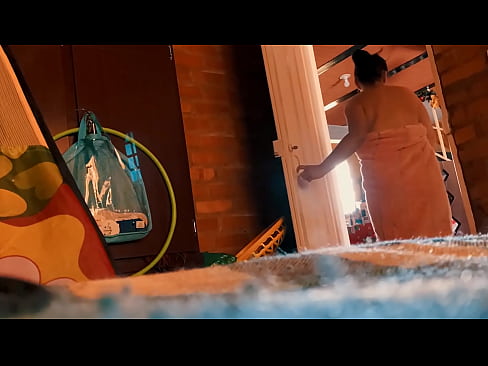 ❤️ Дзядзька ідзе за мной у душ, трахае мяне, пакуль я прымаю душ. ️ Порна fb у нас be.pornhills-com.ru ﹏